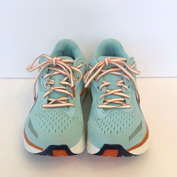 Altra Via Olympus light blue running shoes, Size 7 - Picture 3 of 8